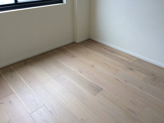 Oak Flooring - Lime Wash6